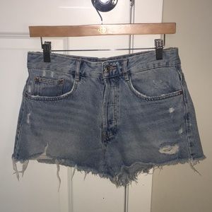 Zara High Waisted Distressed Denim Shorts, size 6